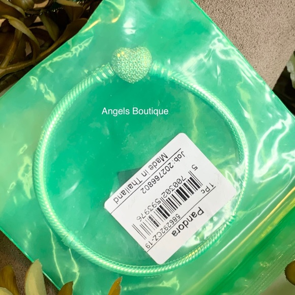 New Pandora Moments Rose Gold Pave’ Heart Clasp - Picture 5 of 7